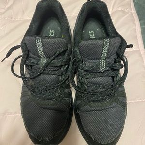 Asics Gel Venture 7 Black Shoes